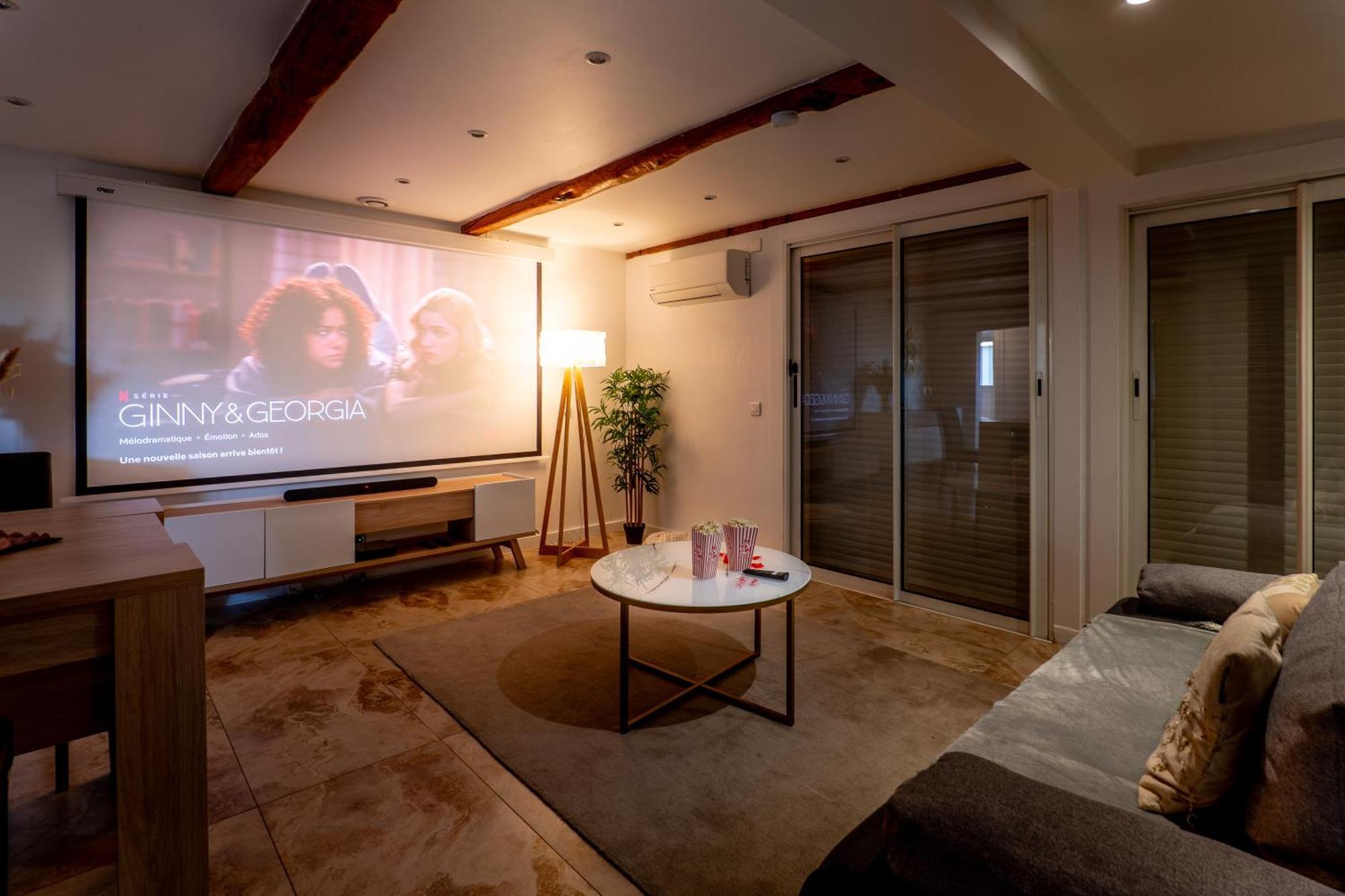 Piscine-Jacuzzi-Videoprojecteur-Clim La Perle Rare Villa Mougins Bagian luar foto